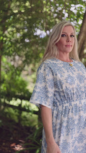 Video of Evana, NZ size 12, moving in the Devotion Dress in Cornflower embroidery — Libertine The Label