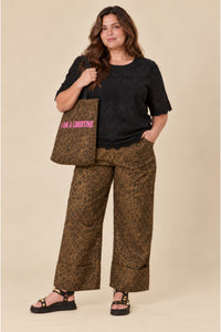 Sahara Barrel Jeans | Panther